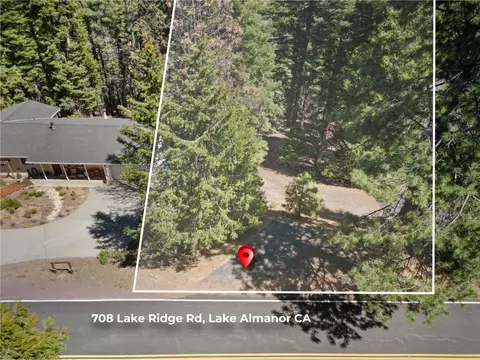 708 Lake Ridge Rd, Lake Almanor, CA 96137
