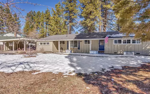 210 Riverwood Dr, Chester, CA 96020