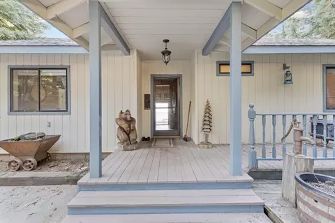 166 Peninsula Dr, Lake Almanor, CA 96137