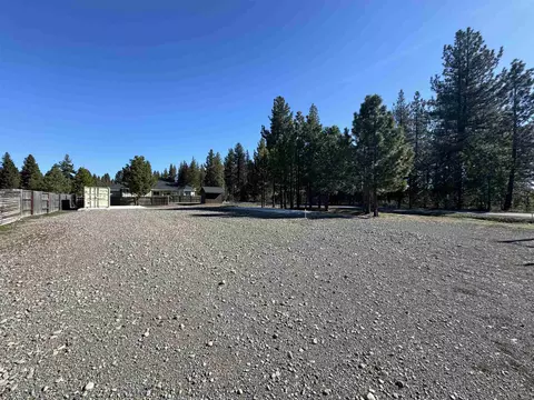 785 Willhoite Rd, Chester, CA 96020