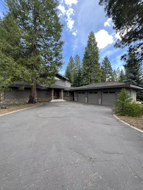 65 Highwood Cir, Lake Almanor, CA 96137
