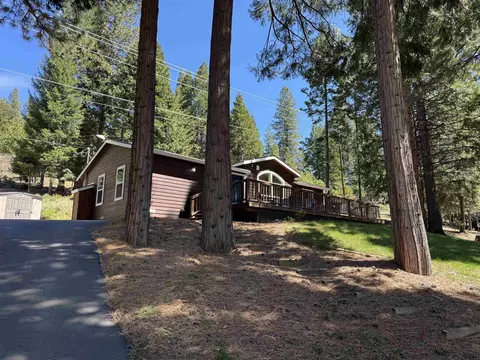 3898 Highway 147, Lake Almanor, CA 96137