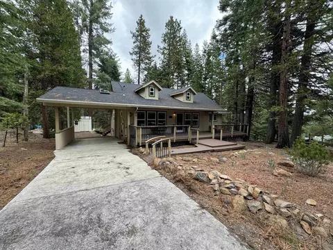 439 Ponderosa Dr, Lake Almanor, CA 96137