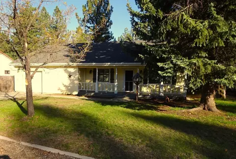 177 Aldon Dr, Chester, CA 96020