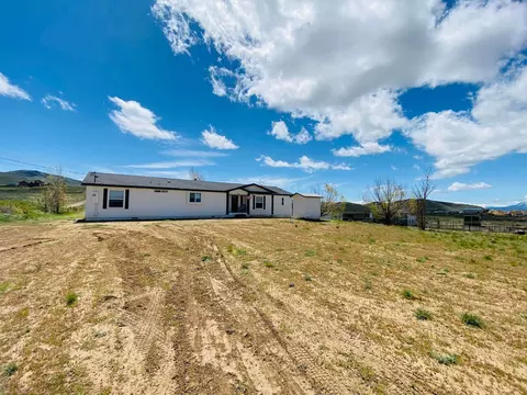 95682 Hillside Dr, Chilcoot, CA 96105 photo 24