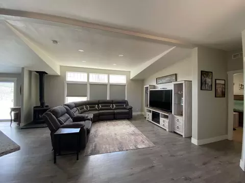 95682 Hillside Dr, Chilcoot, CA 96105 photo 2