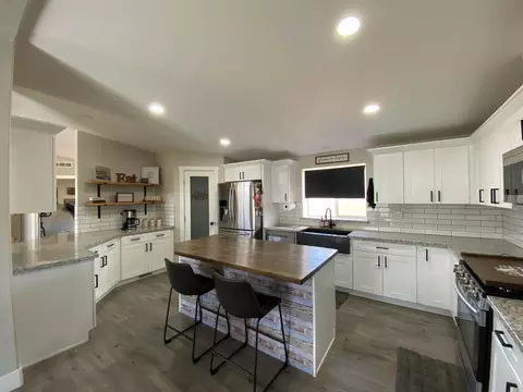 95682 Hillside Dr, Chilcoot, CA 96105 photo 6