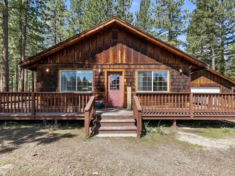 804 Main St, Portola, CA 96122