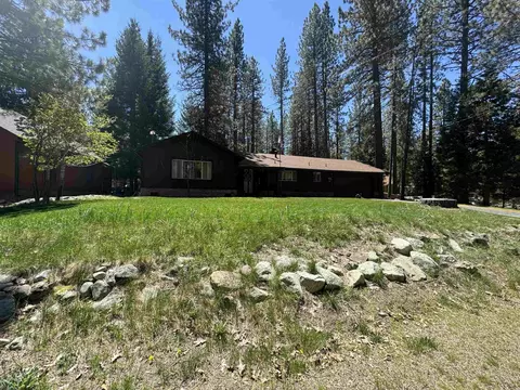 11 Wintun Trl, Graeagle, CA 96103