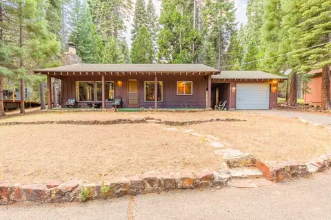 1243 Peninsula Dr, Lake Almanor, CA 96137