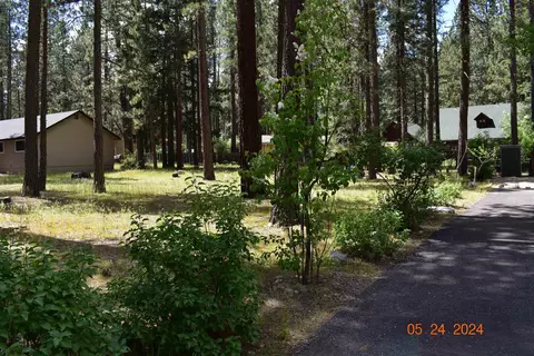 207 Lundy Ln, Blairsden, CA 96103