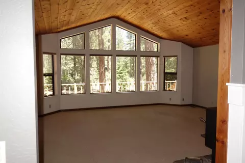 76 Tolowa Trl, Graeagle, CA 96103 photo 2