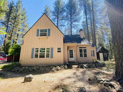 5 Shoshoni Trl, Graeagle, CA 96103