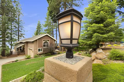 833 Lassen View Dr, Lake Almanor, CA 96137