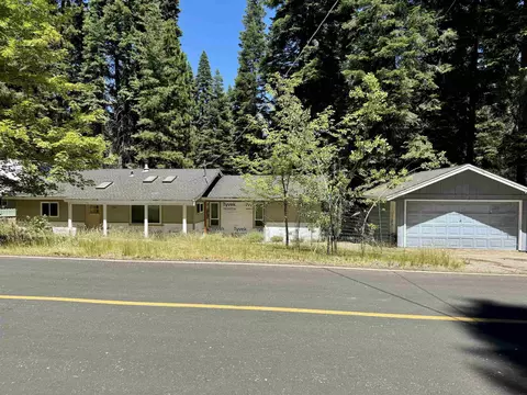 1226 White Fir Rd, Lake Almanor, CA 96137