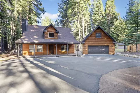 1122 Lake Ridge Rd, Lake Almanor, CA 96137