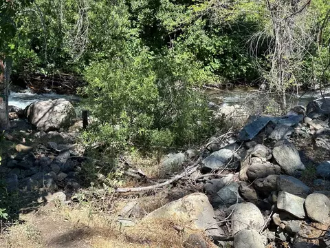 5680 Seneca Rd, Seneca, CA 95923 photo 2