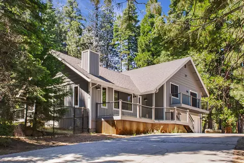 600 E Burnt Cedar Rd, Lake Almanor, CA 96137