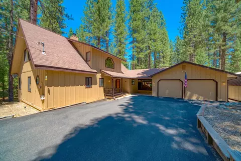 14 Sioux Trl, Graeagle, CA 96103 photo 3