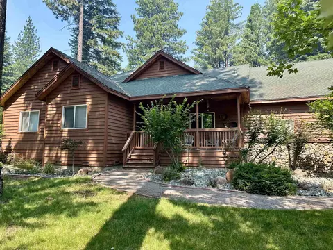 625 Deep Forest Rd, Lake Almanor, CA 96137