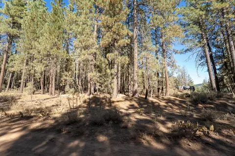 850 Second St, Portola, CA 96122