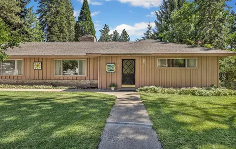 271 Inglewood Dr, Chester, CA 96020