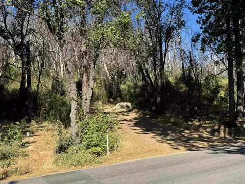 876 Main St, Greenville, CA 95947