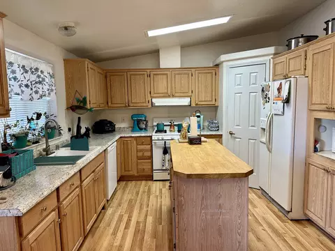 301 Watson Rd, Chester, CA 96020 photo 12