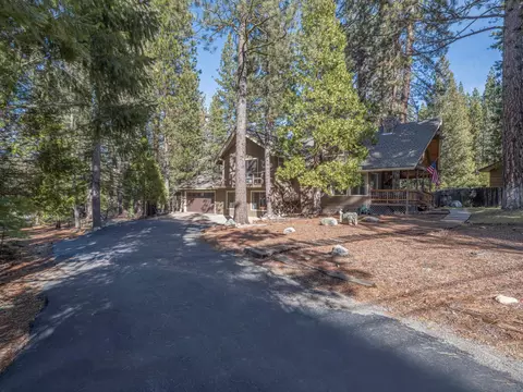 72 Tolowa Trl, Graeagle, CA 96103