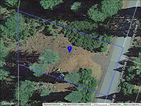 568 Bailey Creek Dr, Lake Almanor, CA 96137