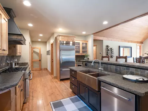 Kitchen - 817 Prospector Dr, Clio, CA 96106 photo 6 of 6