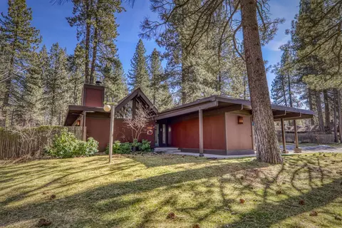 133 Graeagle Meadows Rd, Graeagle, CA 96103