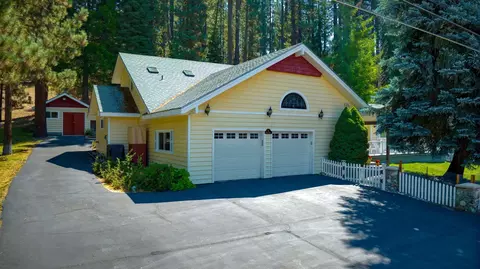 9 Maidu Dr, Graeagle, CA 96103