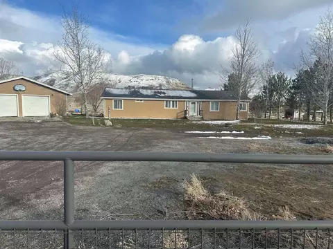 102 Sage Flat Vis, Chilcoot, CA 96105 photo 44
