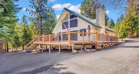 837 Lake Ridge Rd, Lake Almanor, CA 96137
