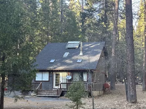 8371 Bucks Lake Rd, Meadow Valley, CA 95956