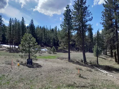 5028 Harvest Moon #18, Portola, CA 96122
