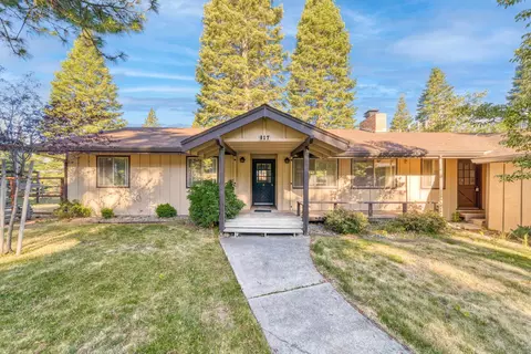 817 Lassen View Dr, Lake Almanor, CA 96137
