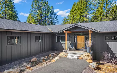 510 Bailey Creek Dr, Lake Almanor, CA 96137