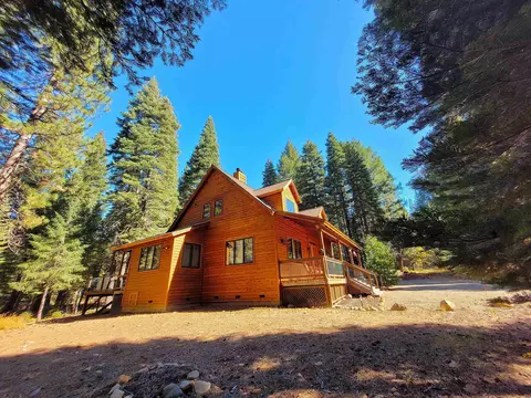 60799 River Ridge Trl, Graeagle, CA 96103 photo 2