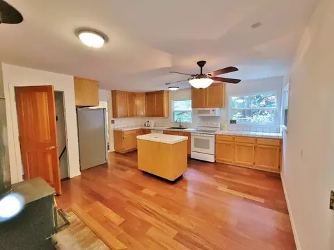 Kitchen - 60139 Mount Tomba Rd, Graeagle, CA 96103 photo 3 of 4