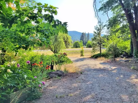 Exterior - 60139 Mount Tomba Rd, Graeagle, CA 96103 photo 5 of 14