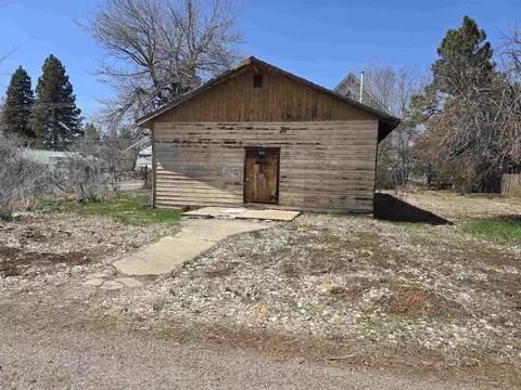 503 Birch St, Westwood, CA 96137