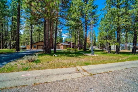 832 Goldridge Dr, Graeagle, CA 96103 photo 44