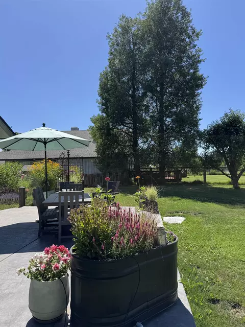 200 Lassen St, Chester, CA 96020 photo 45