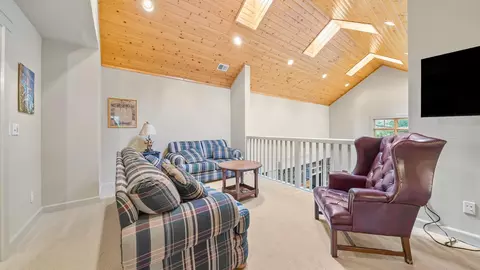 Living - 28 Hawk Rdg, Clio, CA 96106 photo 4 of 5