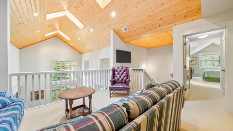 Entry Way - 28 Hawk Rdg, Clio, CA 96106 photo 4 of 4
