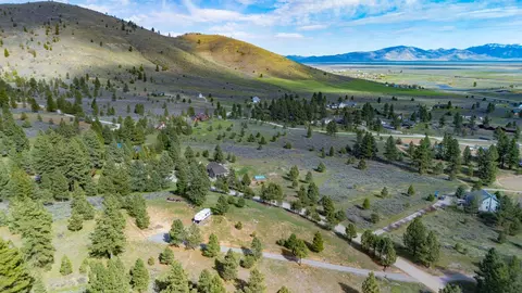 79600 Brae Gate Rd, Beckwourth, CA 96129