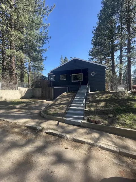 565 Fifth Ave, Portola, CA 96122