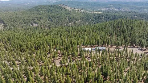 View/Area - 300 Blue Jay Dr, Blairsden, CA 96103 photo 1 of 2